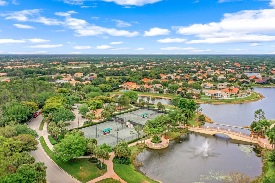 2214 Campestre Terrace, Naples, FL 34119