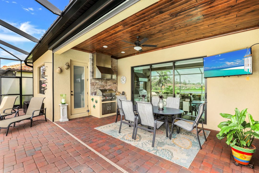 28020 Kerry Ct, Bonita Springs, FL 34135