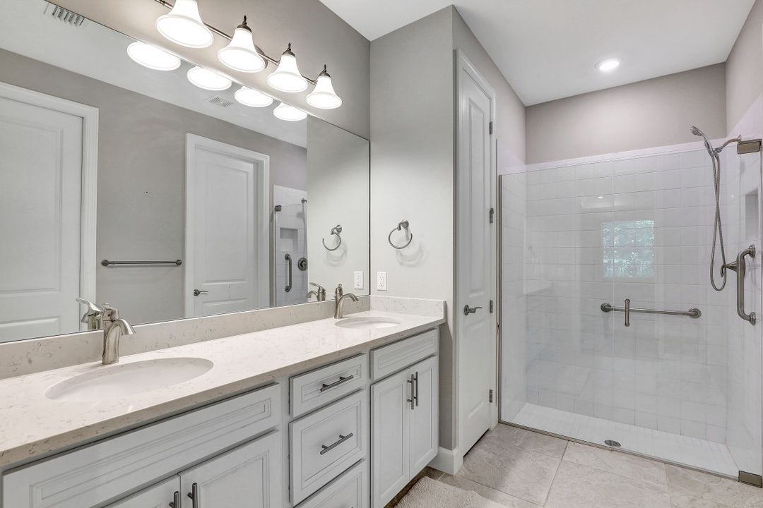 20045 Parrot Key Ct, Estero, FL 33928