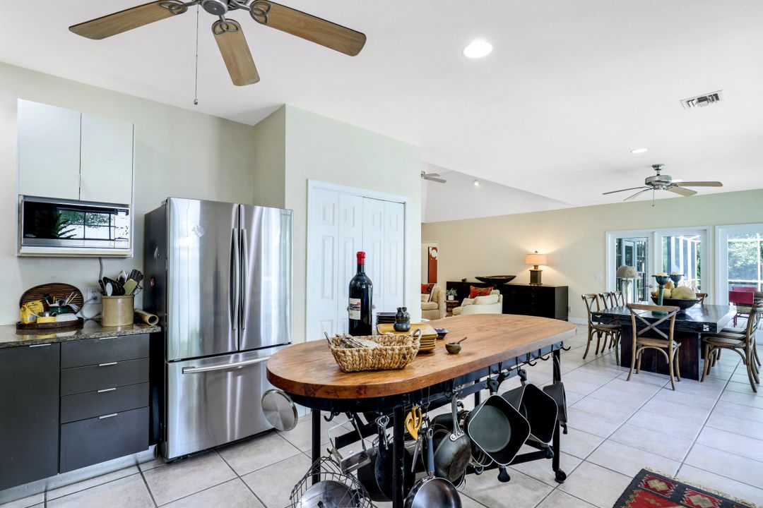 6180 Parkers Hammock Rd, Naples, FL 34112