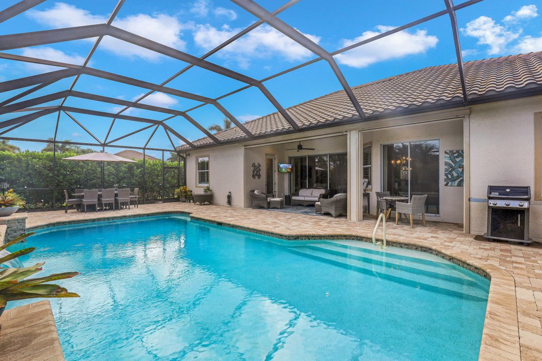 9365 Slate Ct, Naples, FL 34120