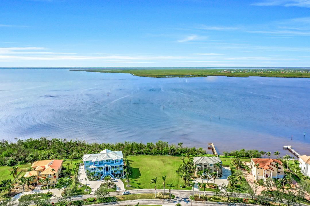 4591 Grassy Point Blvd, Port Charlotte, FL 33952