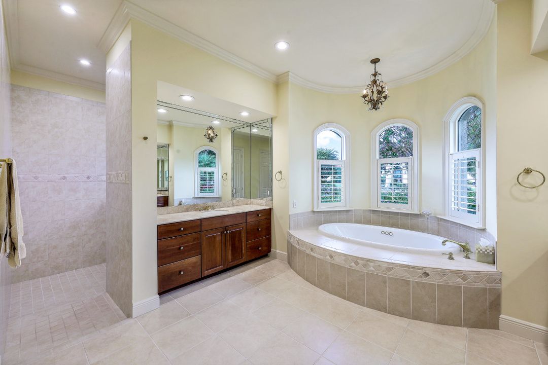 203 Audubon Blvd, Naples, FL 34110