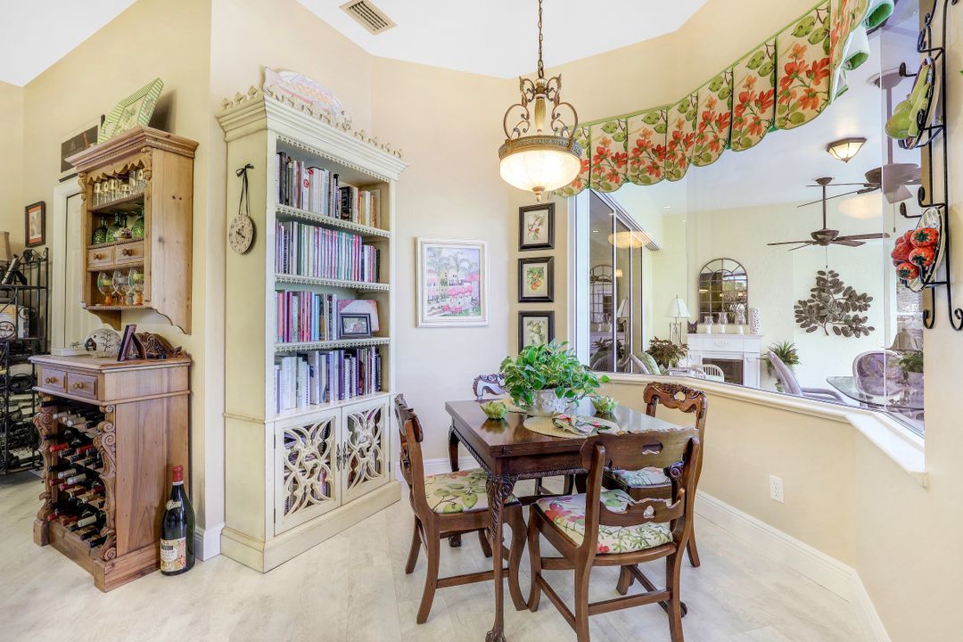 28381 Sombrero Dr, Bonita Springs, FL 34135