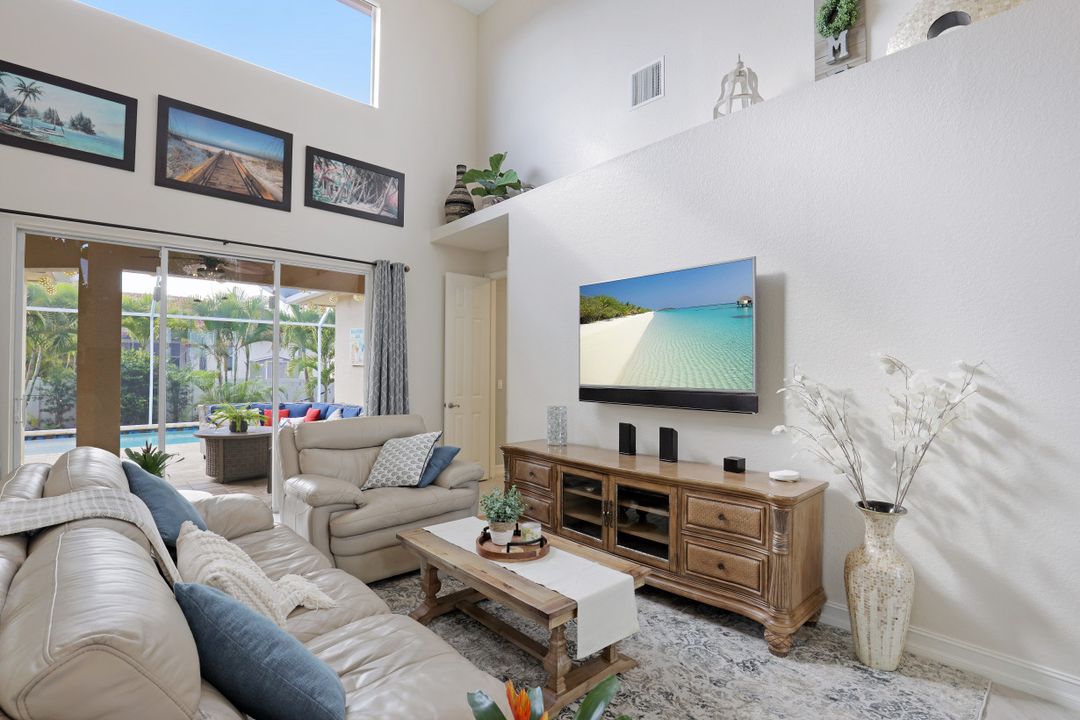 1244 NW 36th Pl, Cape Coral, FL 33993