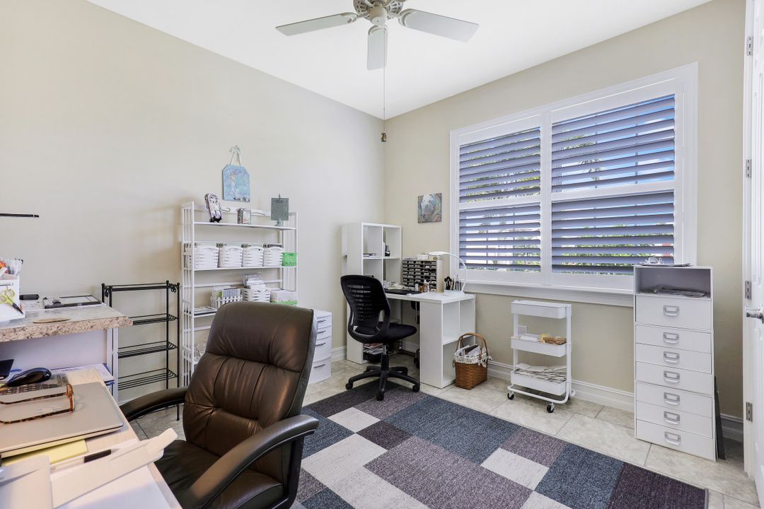 3121 Amadora Cir, Cape Coral, FL 33909