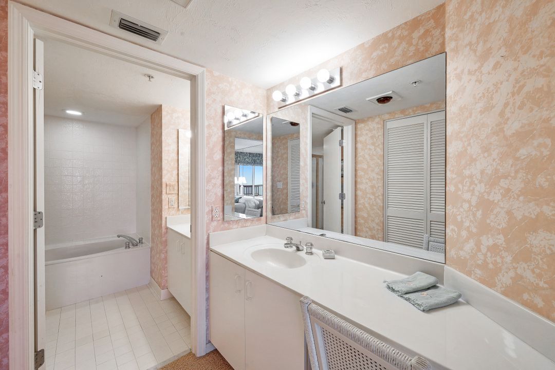 990 Cape Marco Dr #1102, Marco Island, FL 34145