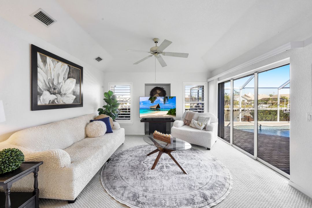 562 Andora Dr, Punta Gorda, FL 33950