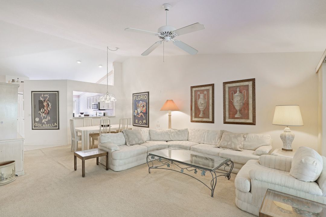 680 Woodshire Ln #H 4, Naples, FL 34105