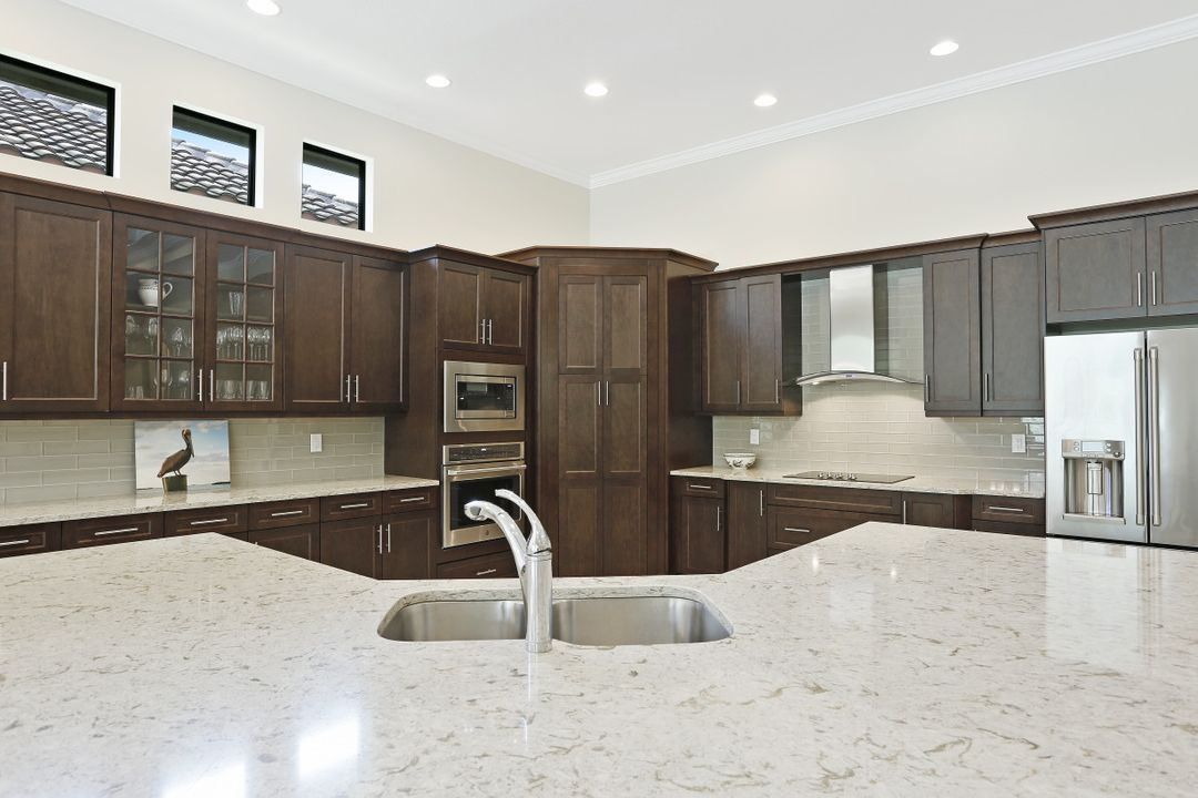 12774 Dundee Ln, Naples, FL 34120