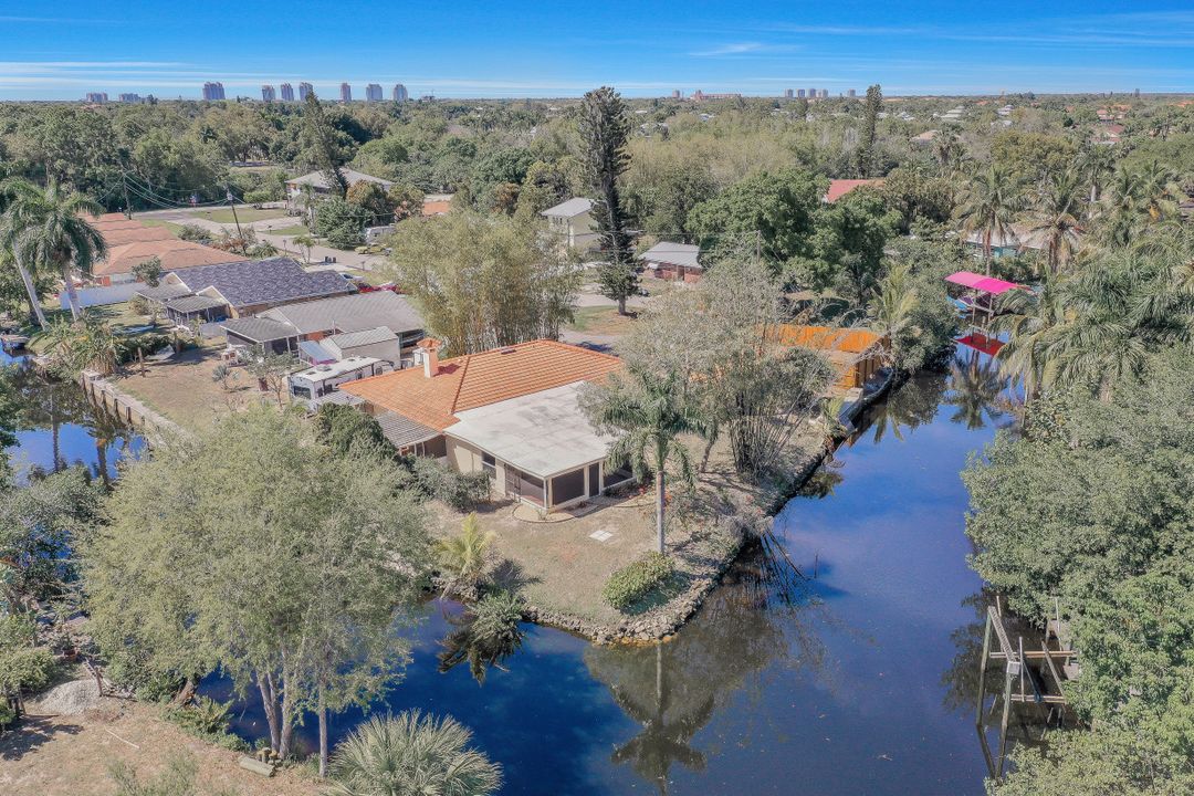 9820 Montana Ct, Bonita Springs, FL 34135