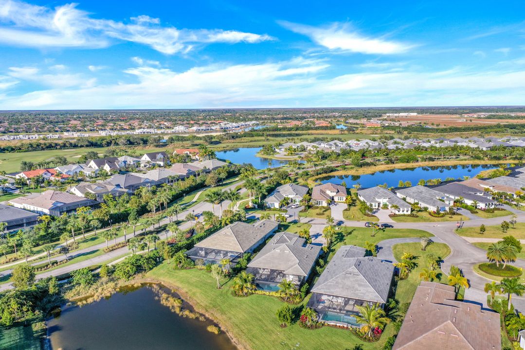 3224 Cotuit Ln, Naples, FL 34114