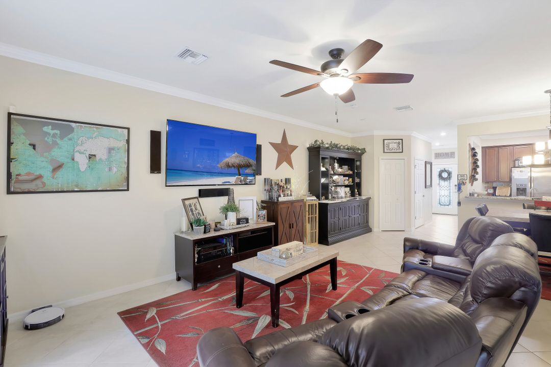 10260 Via Colomba Circle, Fort Myers, FL 33966