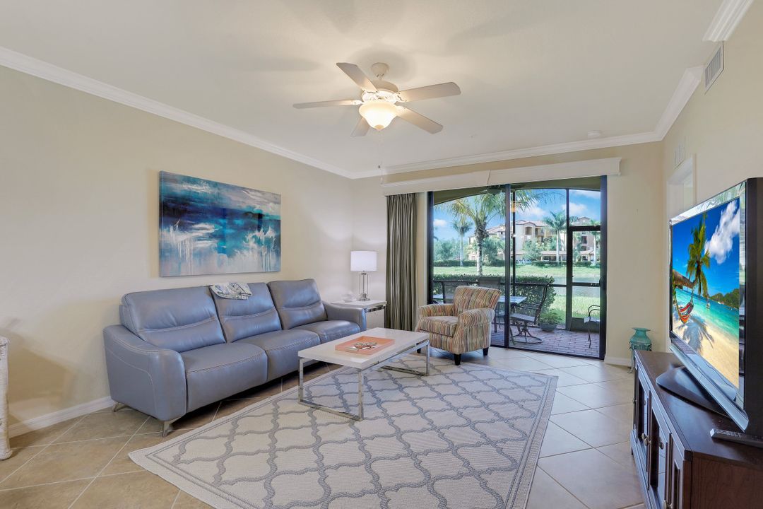 9528 Avellino Way #2515, Naples, FL 34113