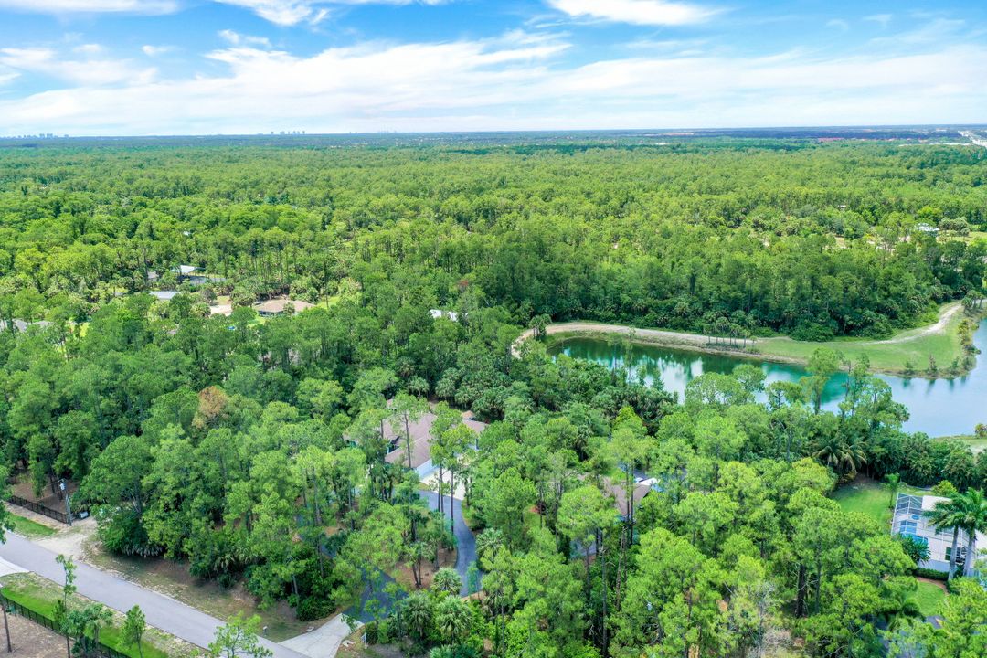 4075 1st Ave SW, Naples, FL 34119