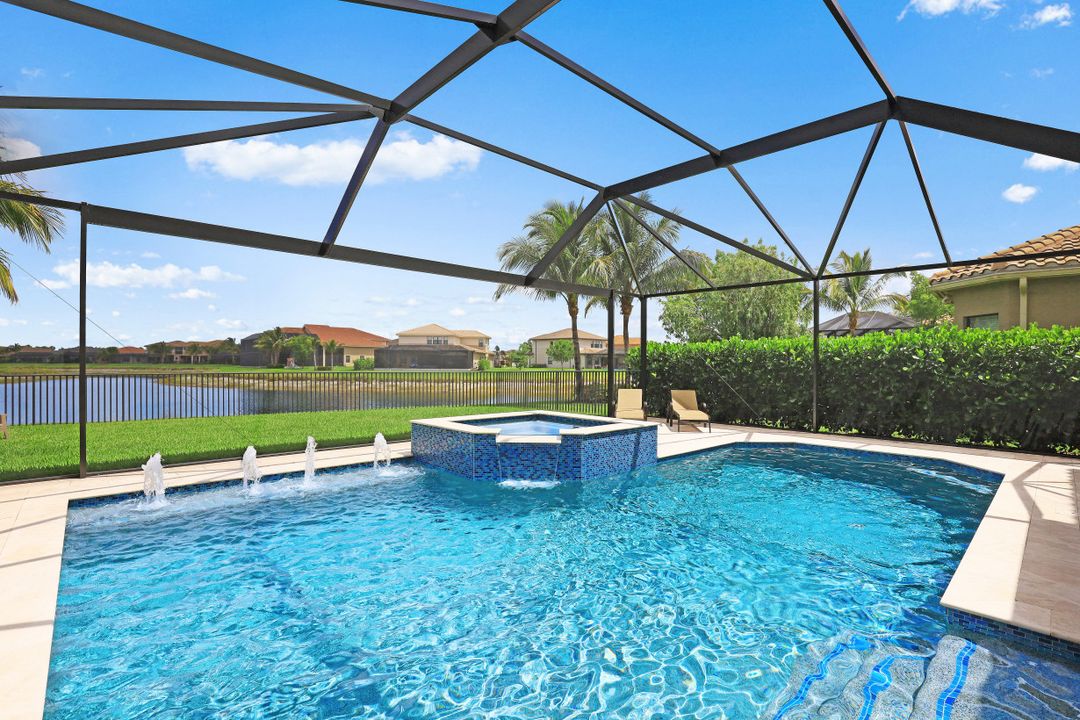 4173 Amelia Way, Naples, FL 34119