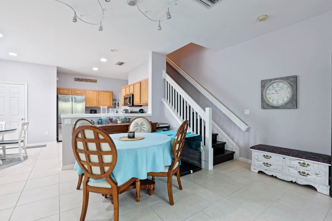 15893 Marcello Cir, Naples, FL 34110