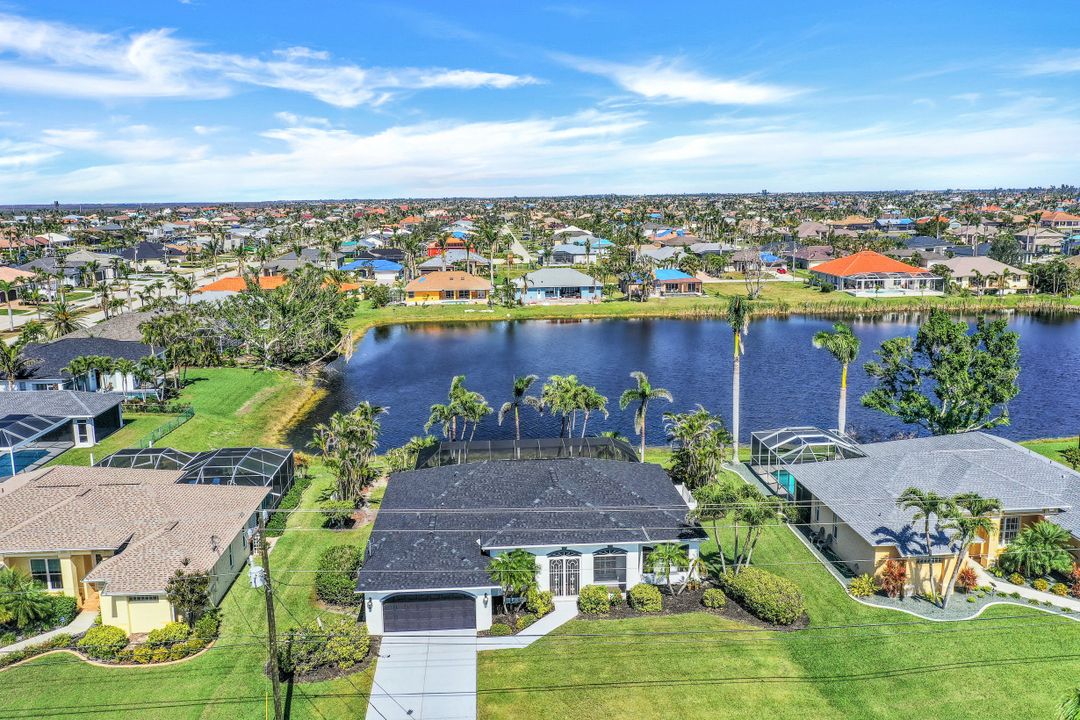 2715 El Dorado Pkwy W, Cape Coral, FL 33914