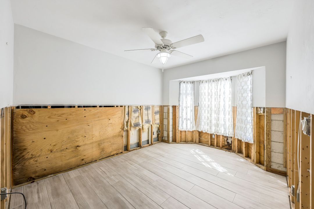 4884 Riverside Dr, Estero, FL 33928