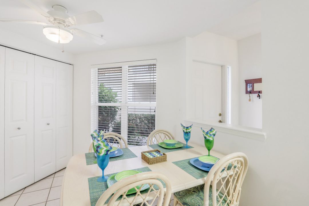 5060 Cedar Springs Dr #102, Naples, FL 34110