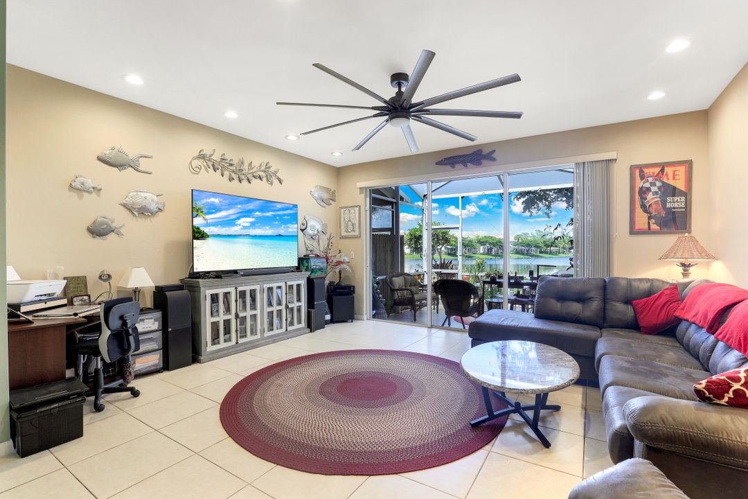 8381 Village Edge Cir  #4, Fort Myers, FL 33919