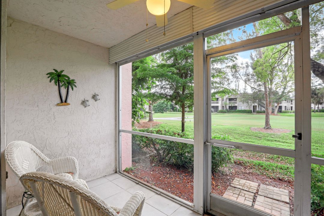 180 Turtle Lake Ct #103, Naples, FL 34105