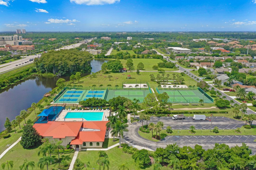 13202 Greywood Cir, Fort Myers, FL 33966