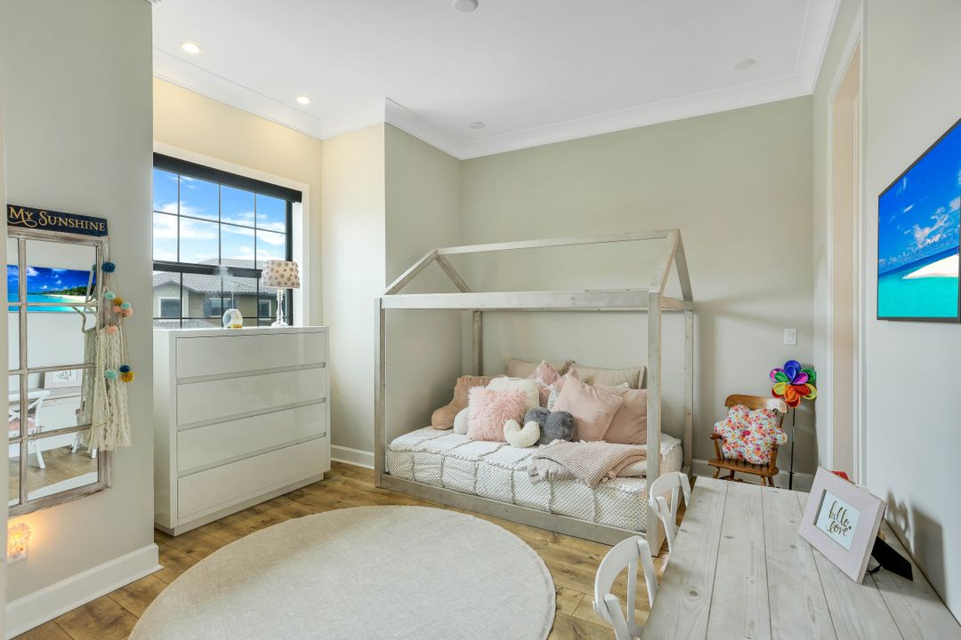 9636 Montelanico Loop #201, Naples, FL 34119