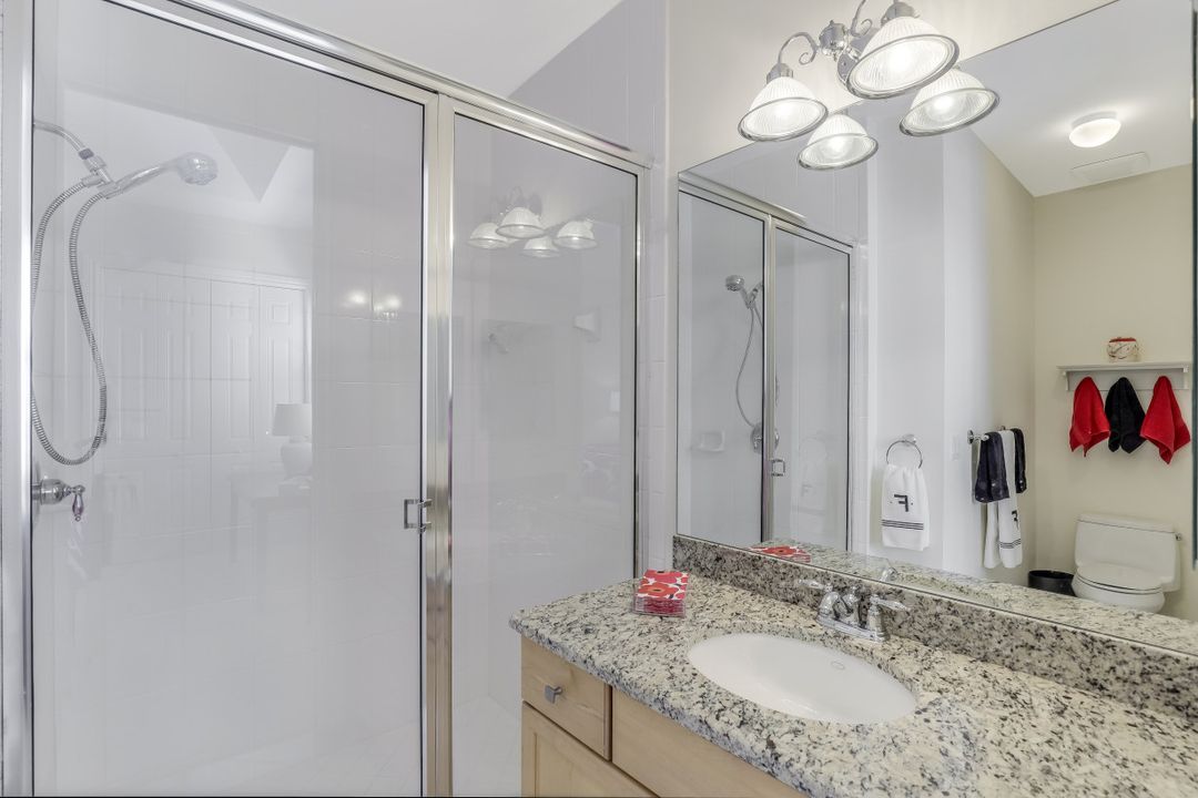 7160 Lemuria Cir #1501, Naples, FL 34109