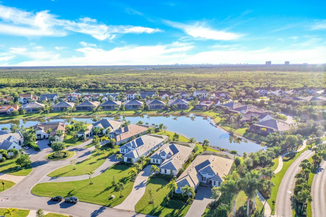 3224 Cotuit Ln, Naples, FL 34114