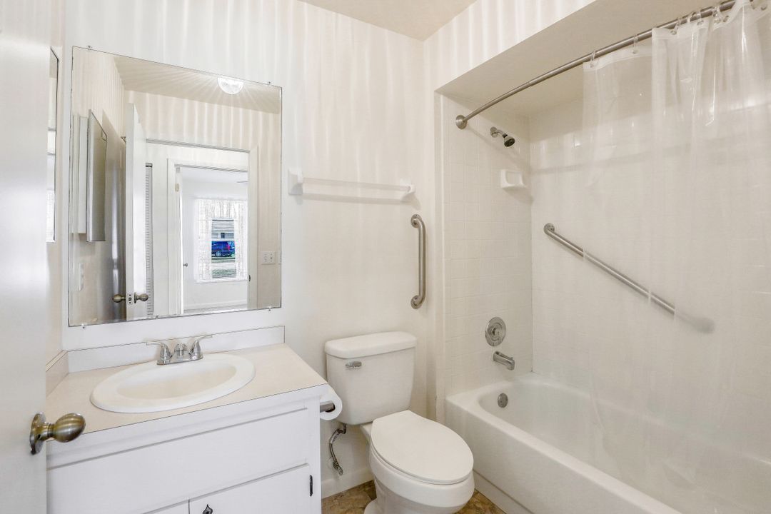 14037 Caribbean Blvd, Fort Myers, FL 33905