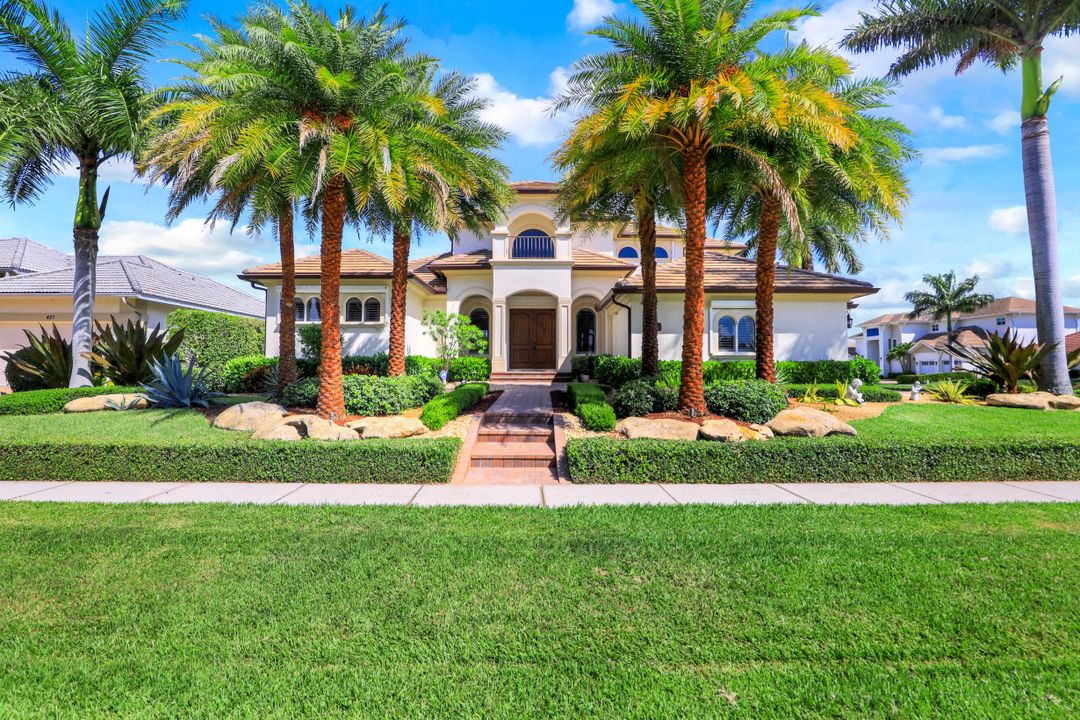 431 Swiss Ct, Marco Island, FL 34145