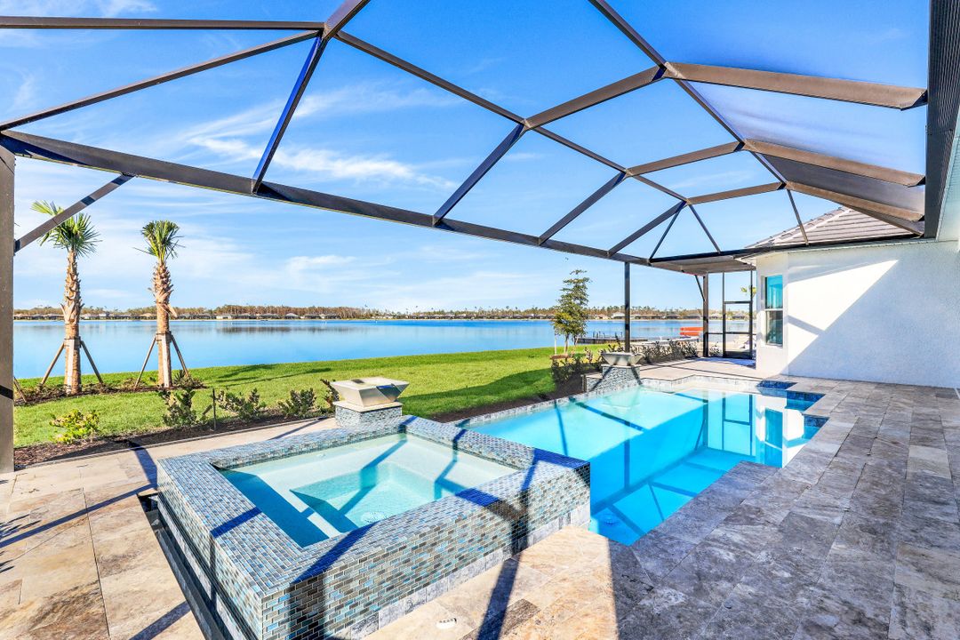 13896 Blue Bay Cir, Fort Myers, FL 33913