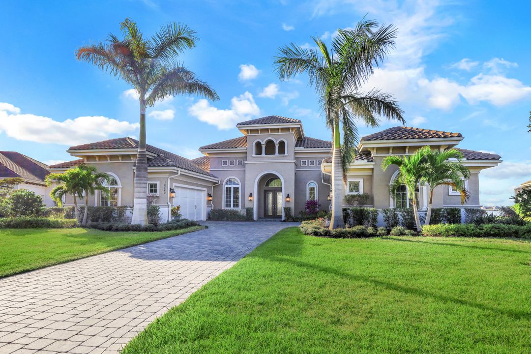 18540 Blue Eye Loop, Fort Myers, FL 33913