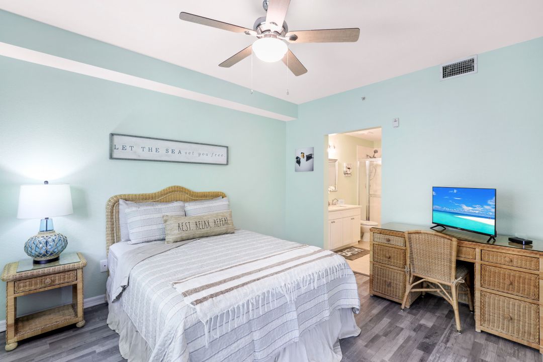 9165 Celeste Dr #106, Naples, FL 34113