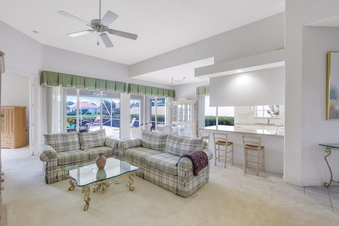 4409 Novato Ct, Naples, FL 34109