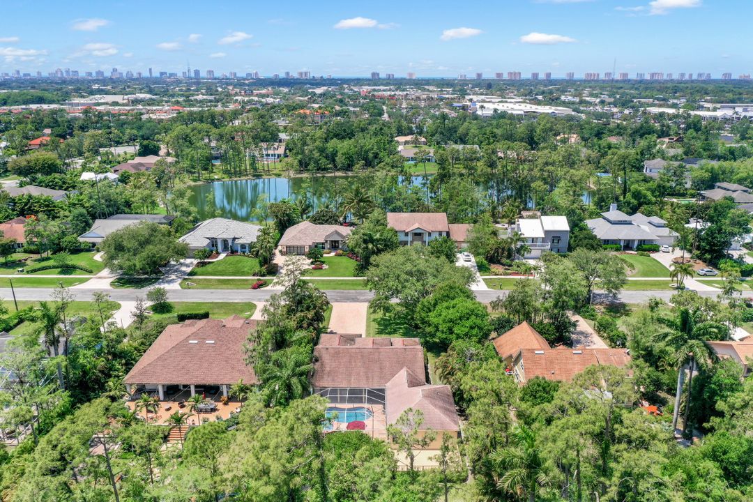 6080 Cypress Hollow Way, Naples, FL 34109