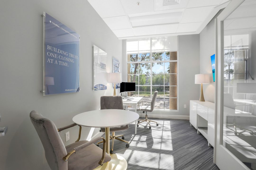 9015 Strada Stell Ct #104, Naples, FL 34109