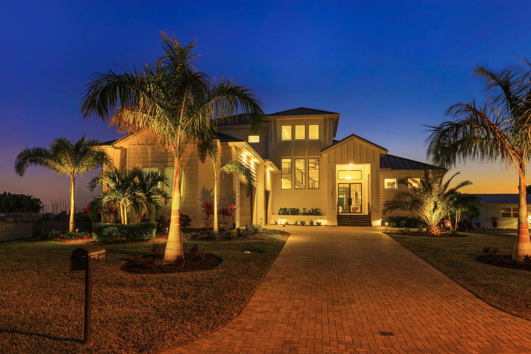 1650 Edith Esplanade, Cape Coral, FL 33904
