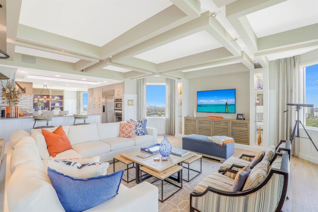 275 Indies Way #1501, Naples, FL 34110