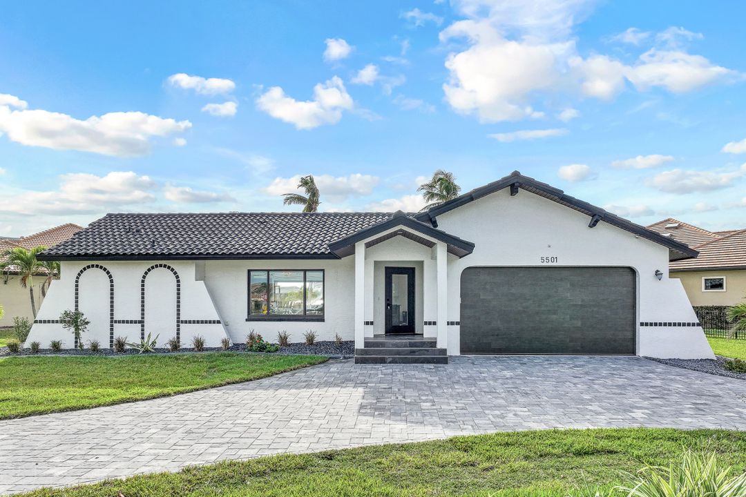 5501 Chiquita Blvd S, Cape Coral, FL 33914
