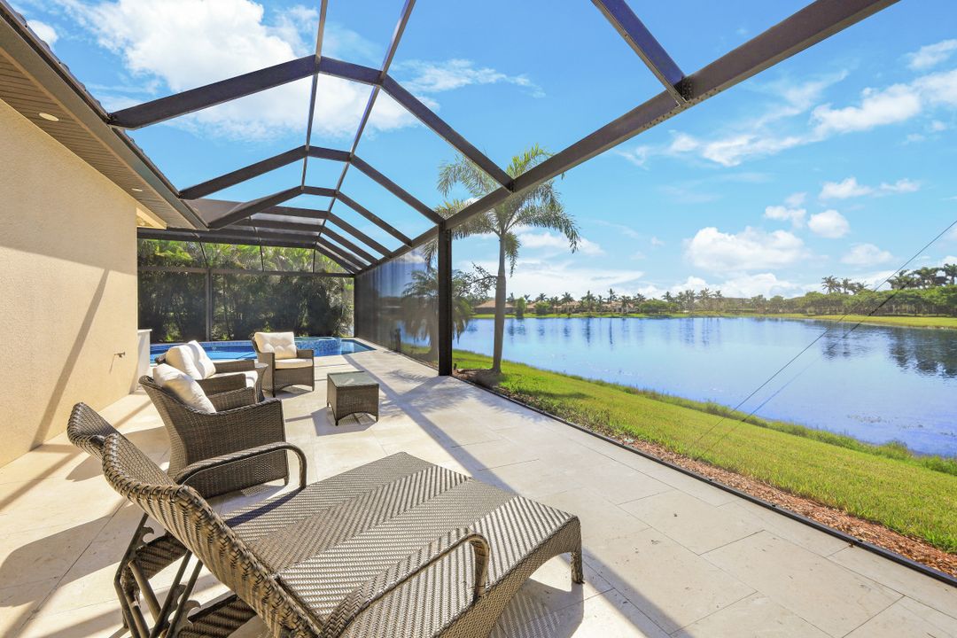 9563 Firenze Cir, Naples, FL 34113