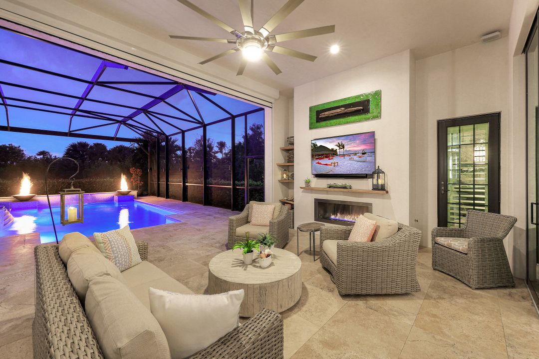 3244 Tavolara Ln, Naples, FL 34114