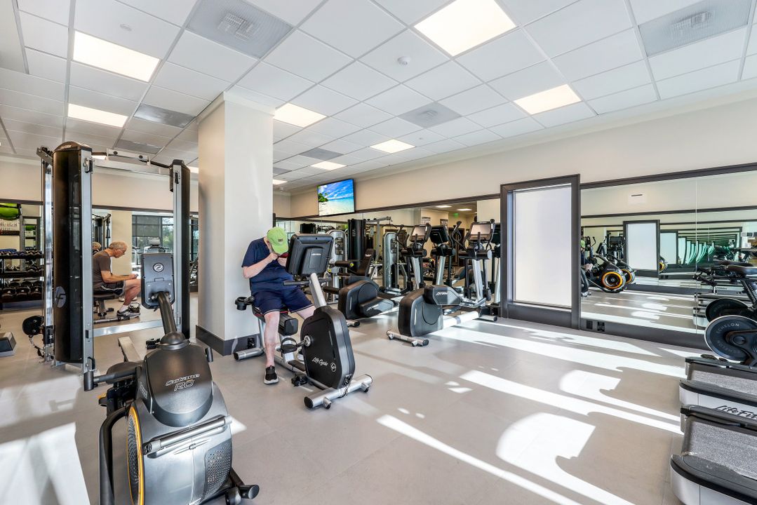 6585 Nicholas Blvd  #1803, Naples, FL 34108