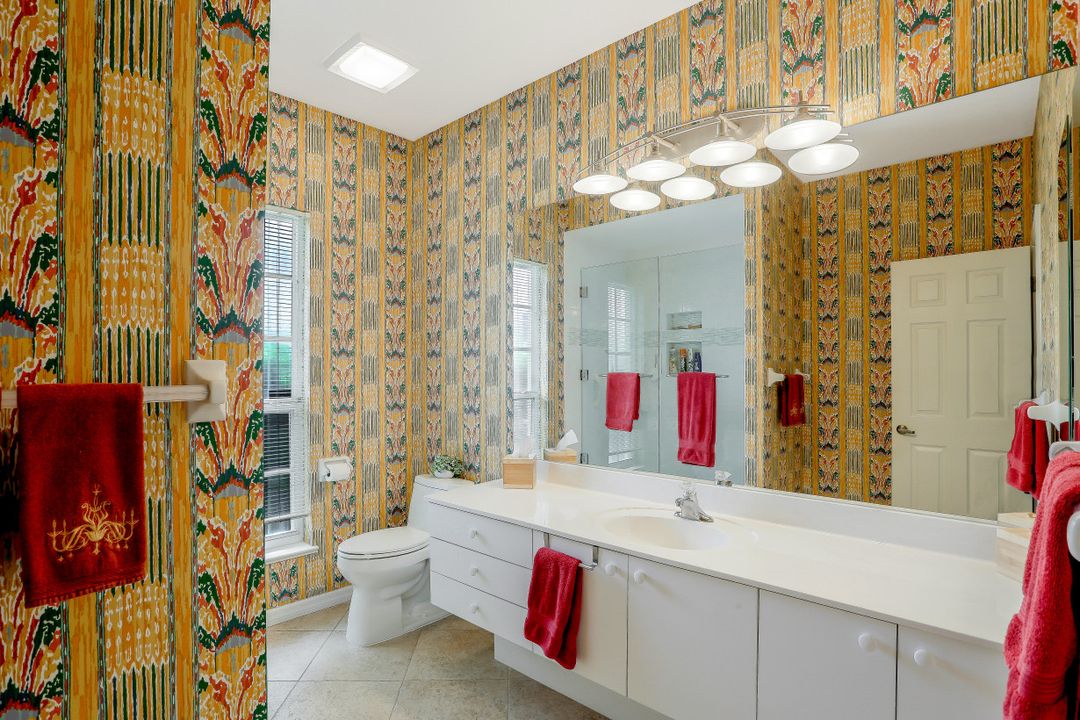 5895 Sonoma Ct, Naples, FL 34119