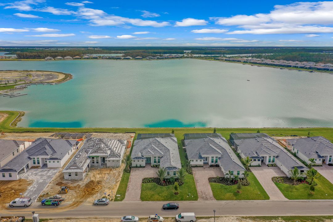 18645 WildBlue Blvd, Fort Myers, FL 33913