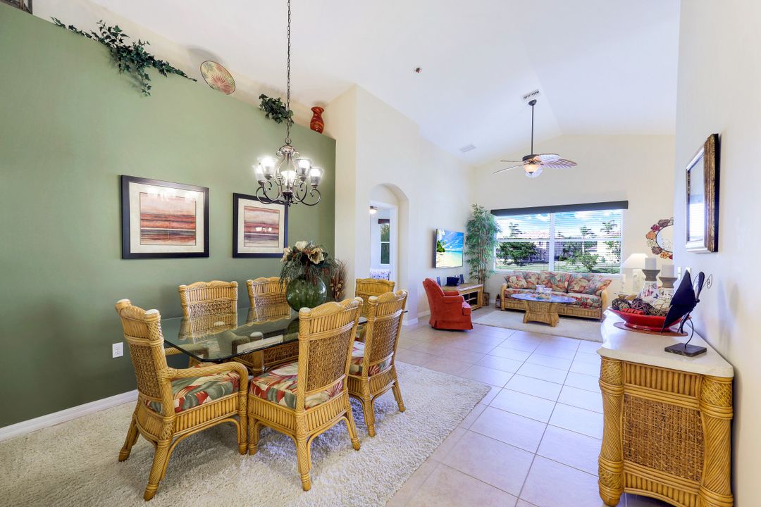 8615 Sumner Ave, Fort Myers, FL 33908