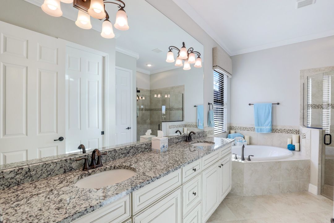 28111 Kerry Ct, Bonita Springs, FL 34135
