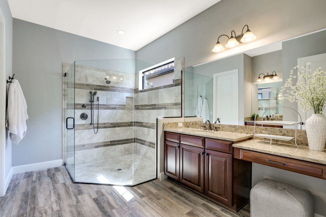 8697 Cavano St, Naples, FL 34119