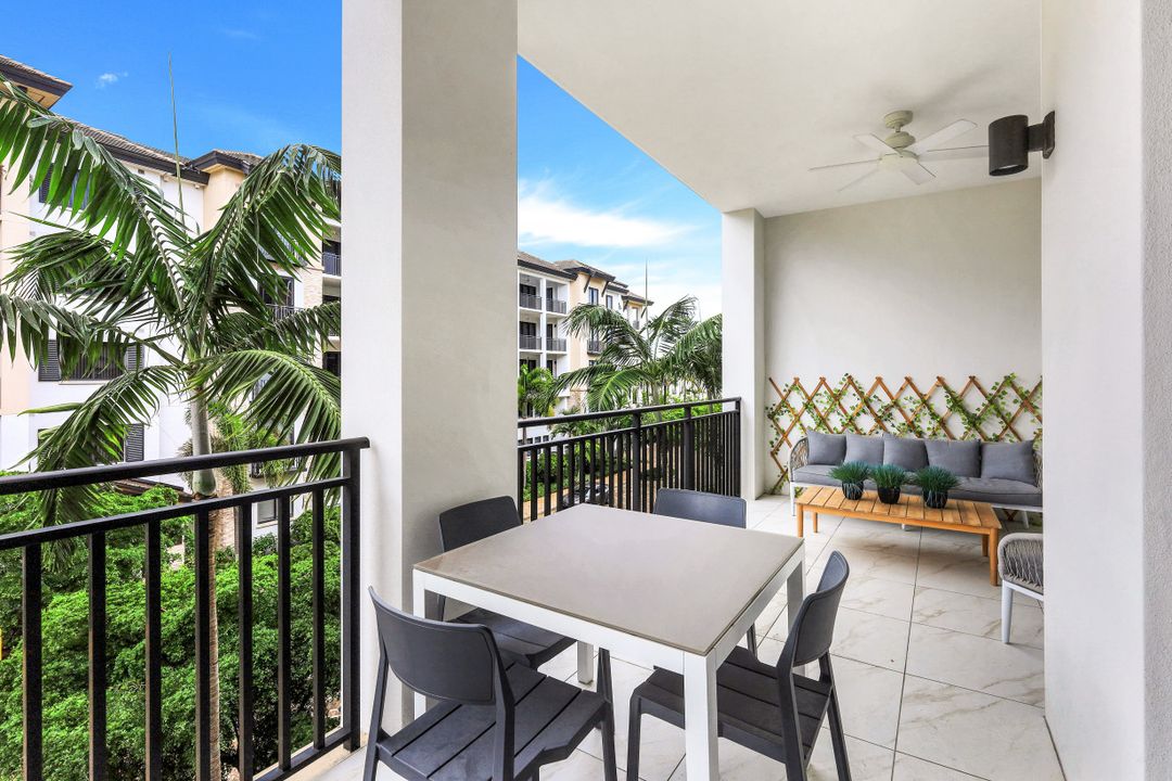 1135 3rd Ave S #303, Naples, FL 34102